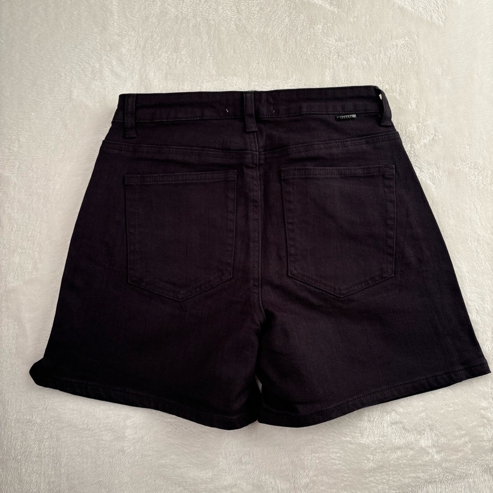 Tractr Women's‎ Dark Denim Jean Shorts